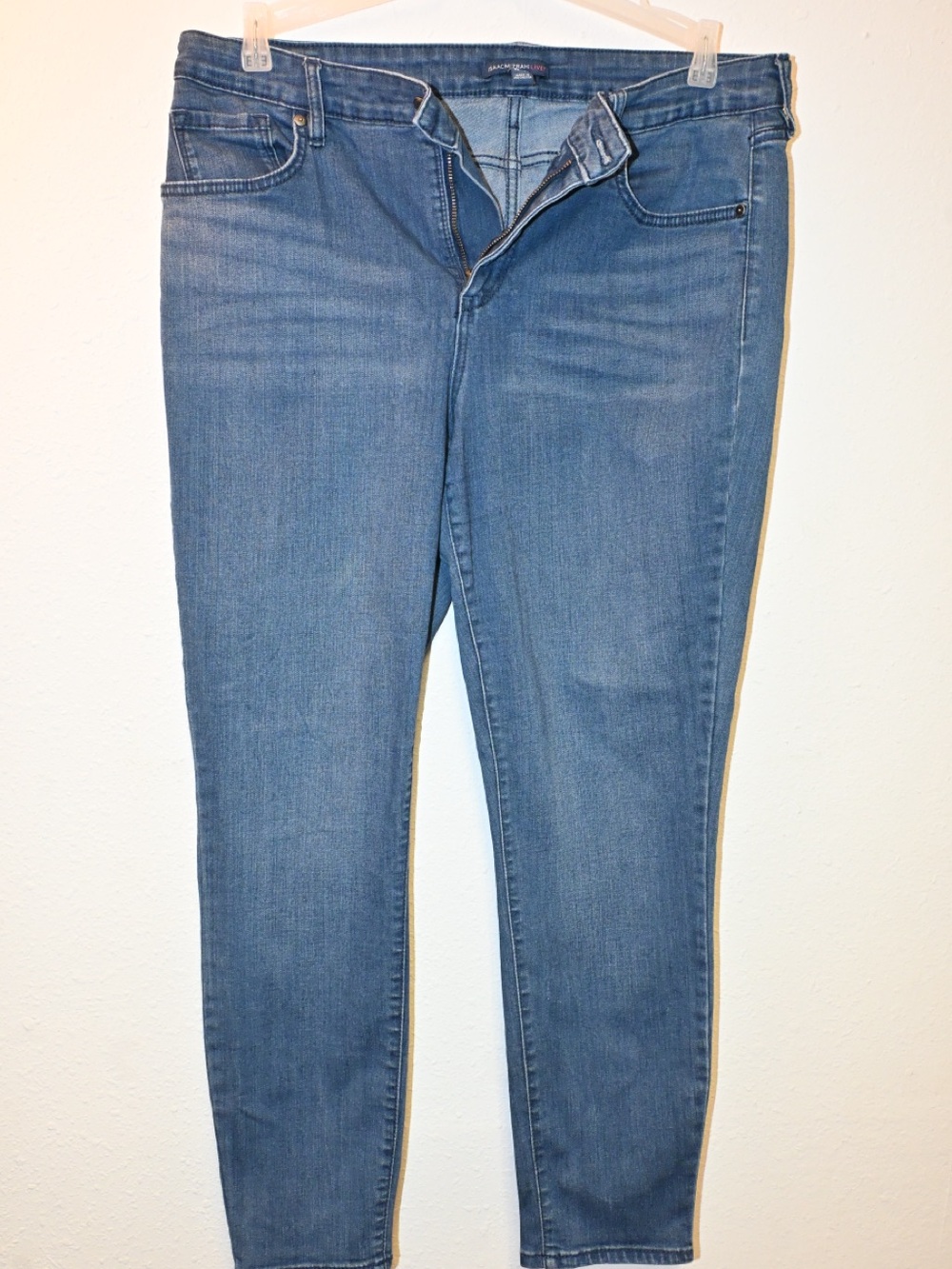 Isaac Mizrahi Light Blue Skinny Jeans